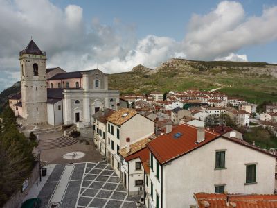 Noleggio camion vela Sessano del Molise